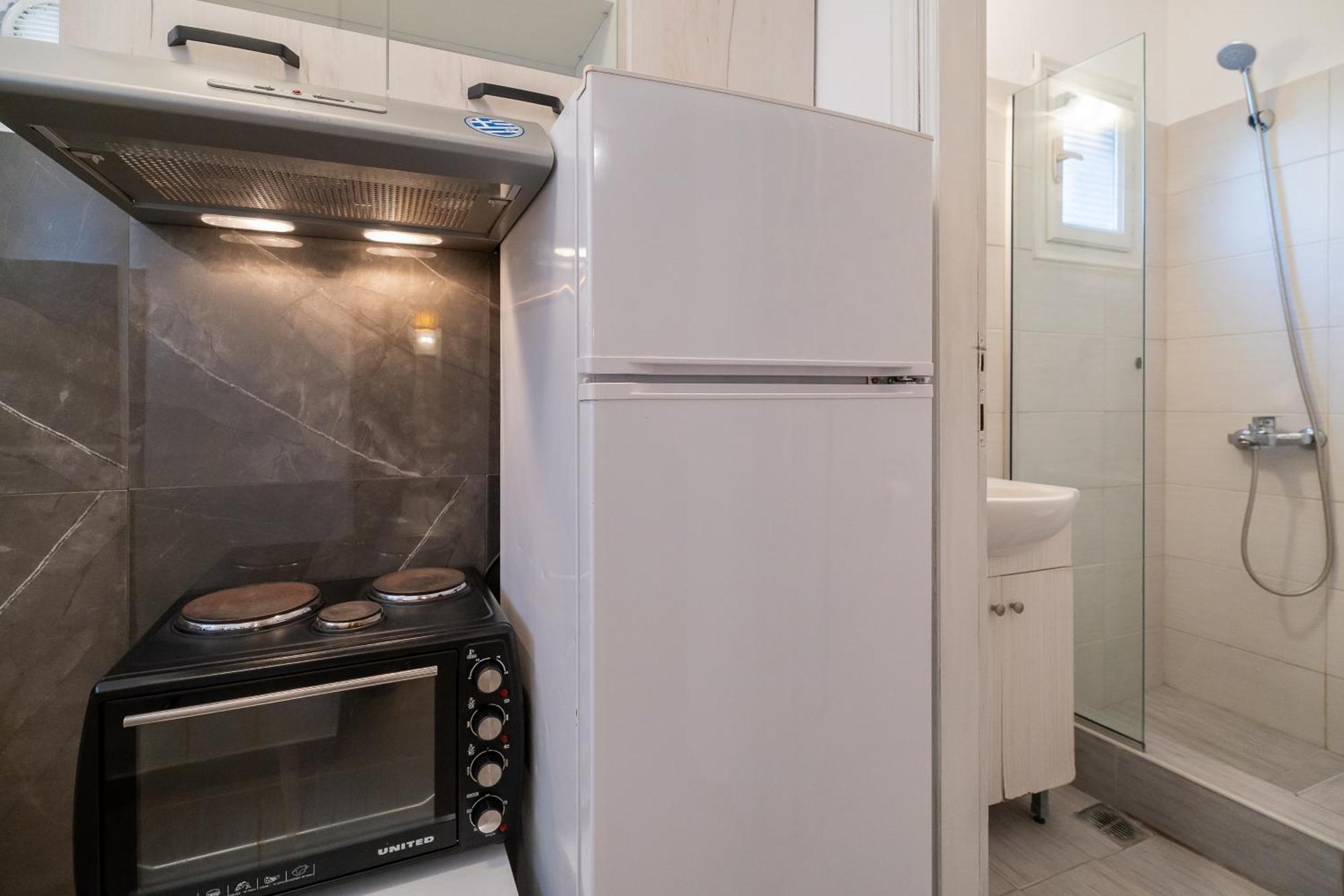 Stefanias Apartment Неос-Мармарас Экстерьер фото