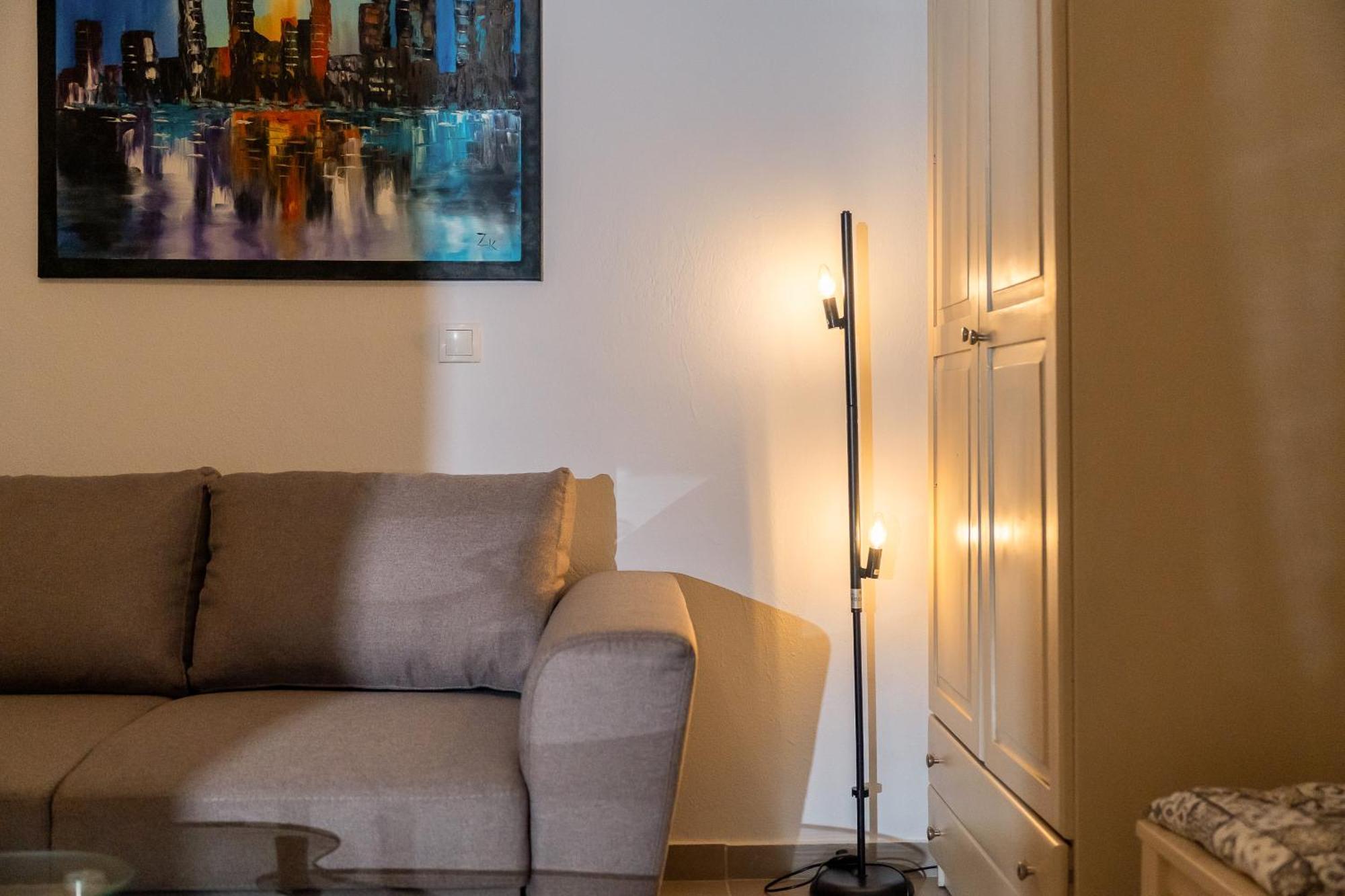 Stefanias Apartment Неос-Мармарас Экстерьер фото