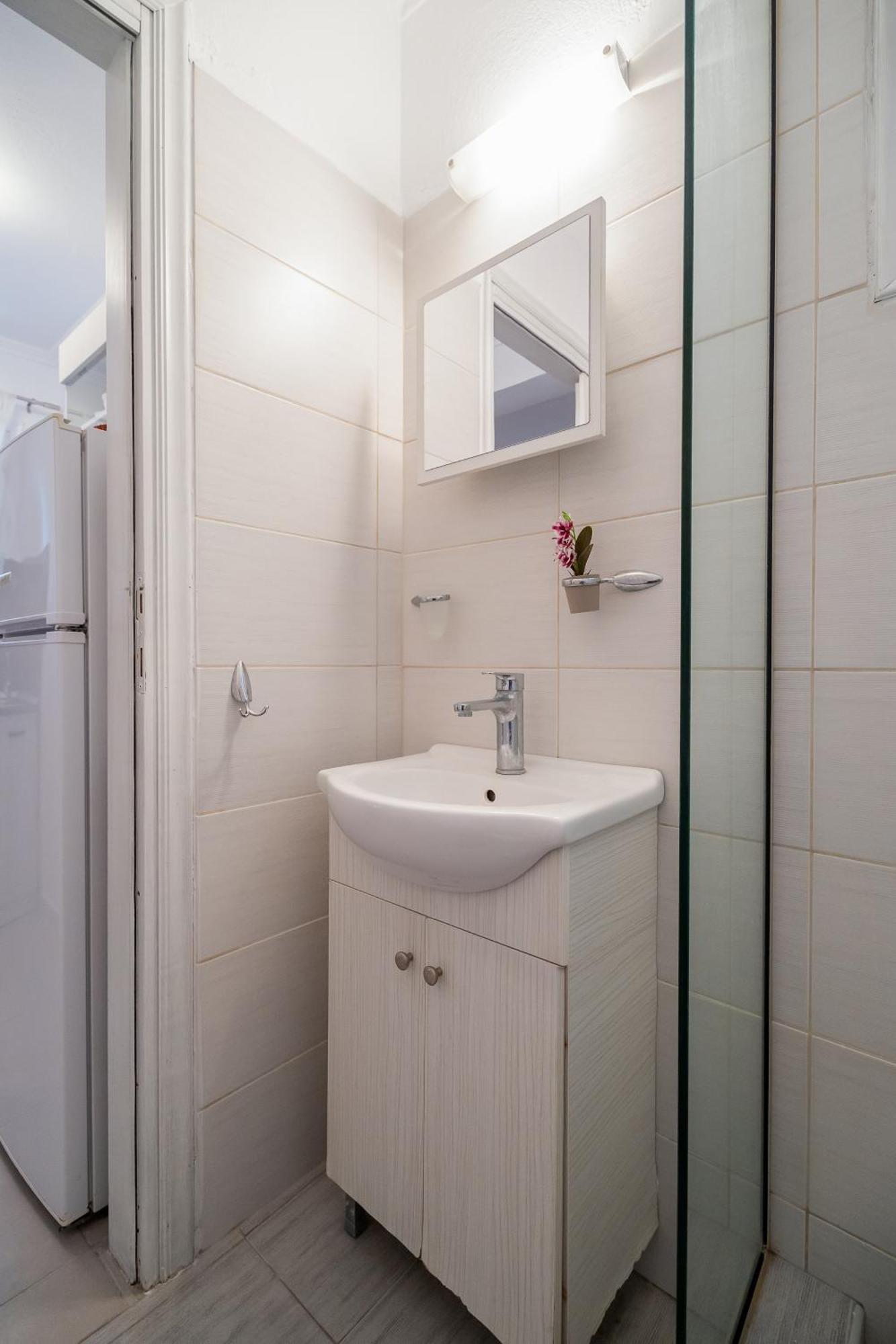 Stefanias Apartment Неос-Мармарас Экстерьер фото