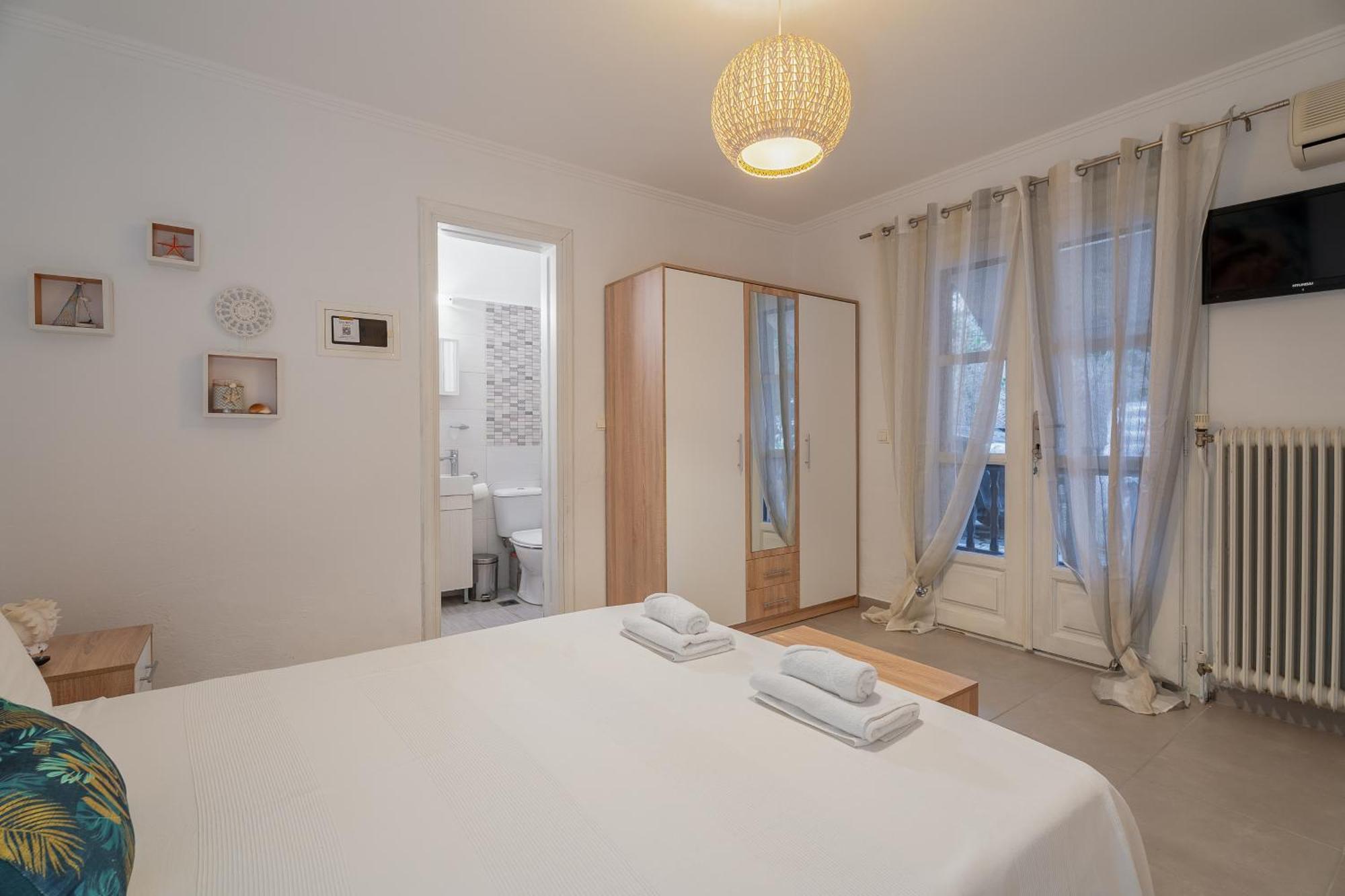 Stefanias Apartment Неос-Мармарас Экстерьер фото